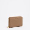 Knitwearco.shop6913a95abd 1
